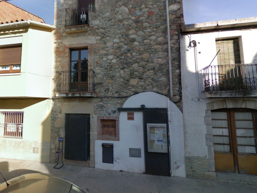Biblioteca de la Batllòria Biblioteca de la Batllòria