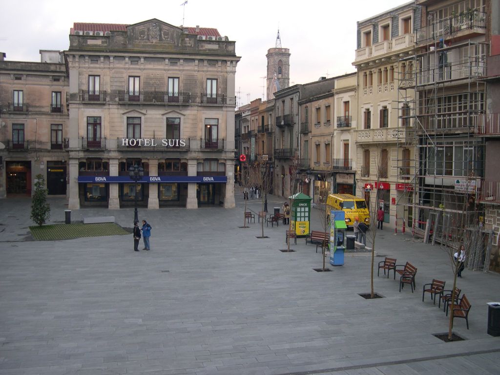Plaça de la Vila Plaça de la Vila